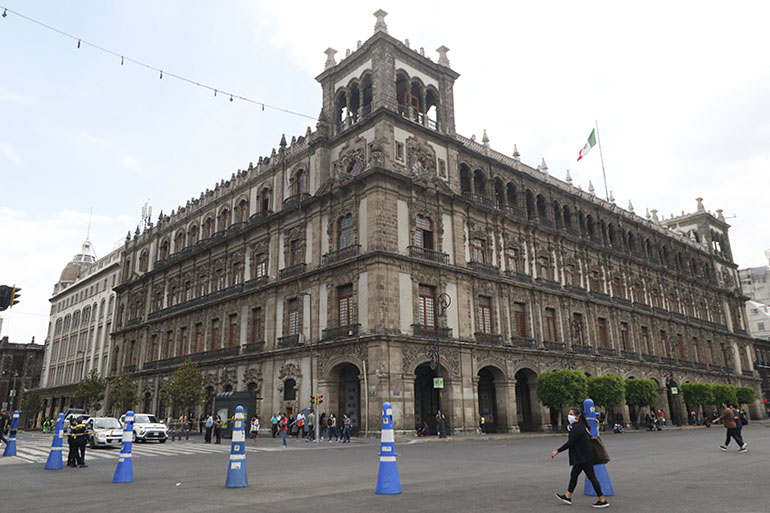 MES DE PATRIMONIO PALACIO AYUNTAMIENTO.jpg
