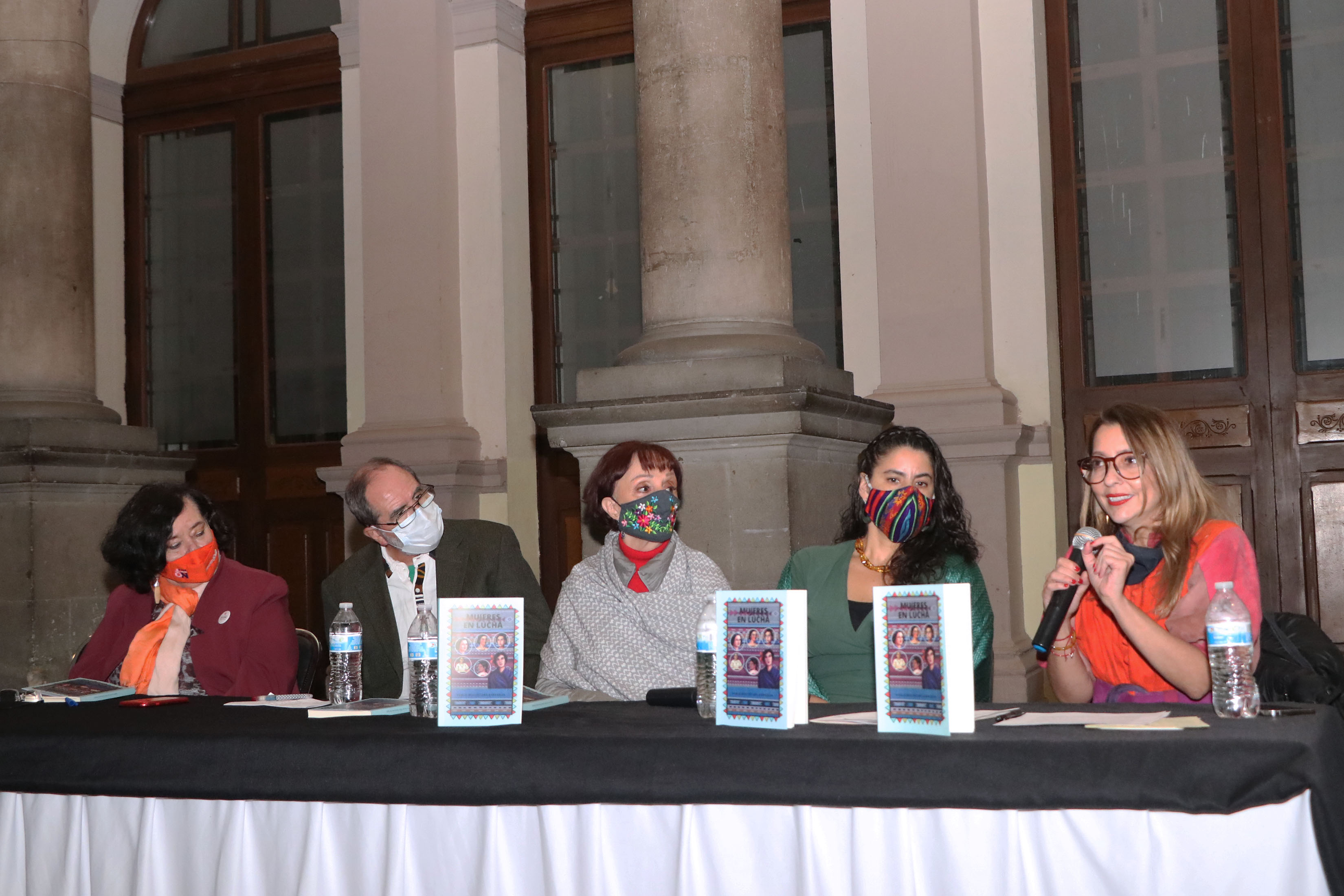 MX TV LIBRO MUJERES EN LUCHA_04.jpg