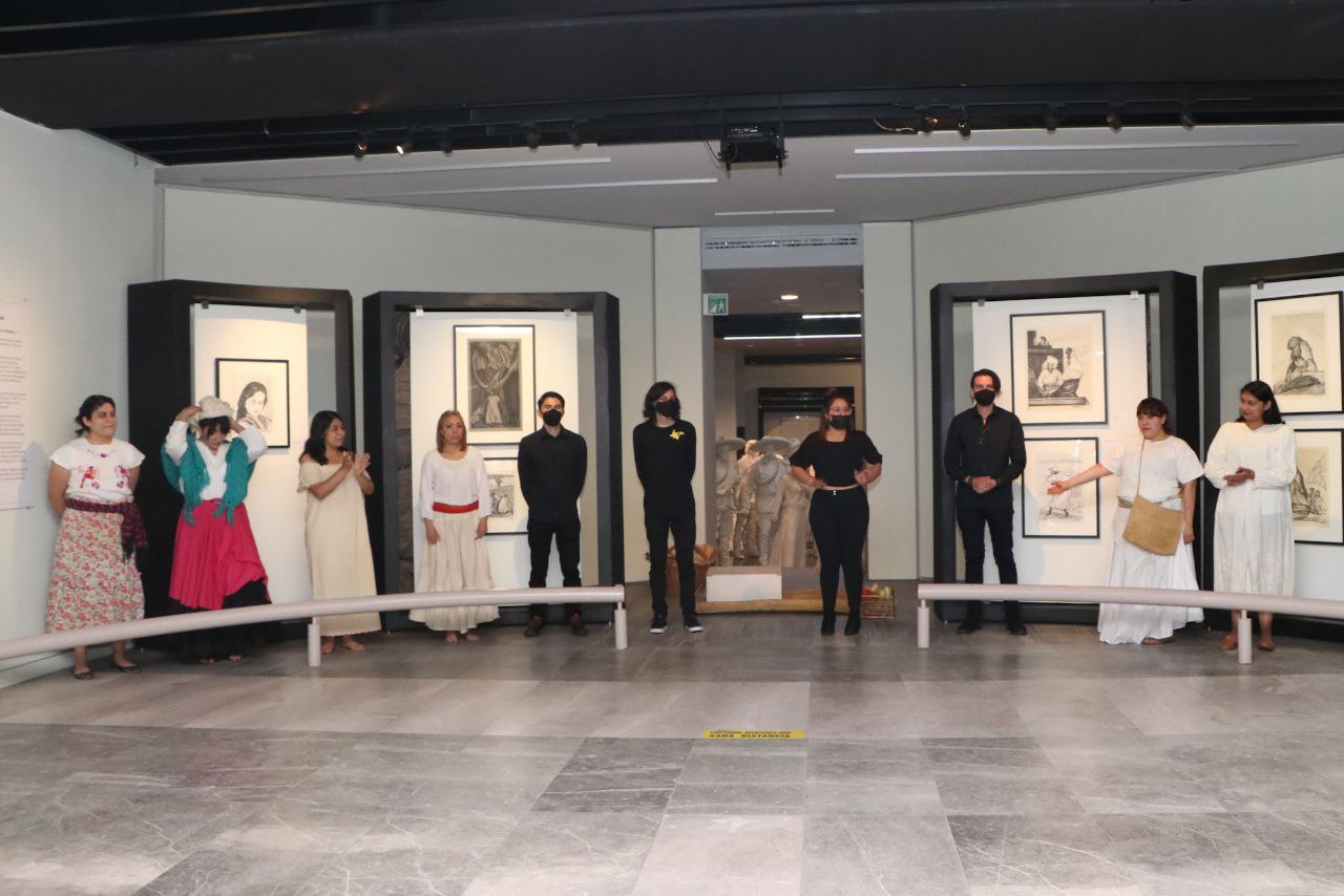 MX TV EXPOSICIÓN HOMENAJE MARÍA O´HIGGINS_09.jpg