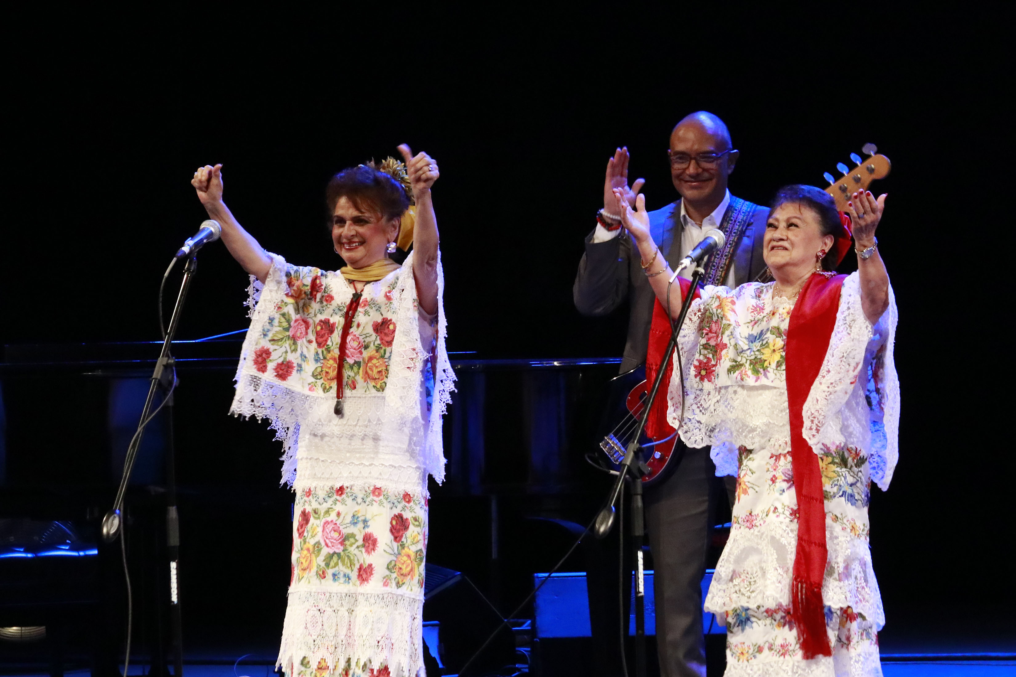 MX TV FESTIVAL MUNDIAL DE BOLERO_05.jpg