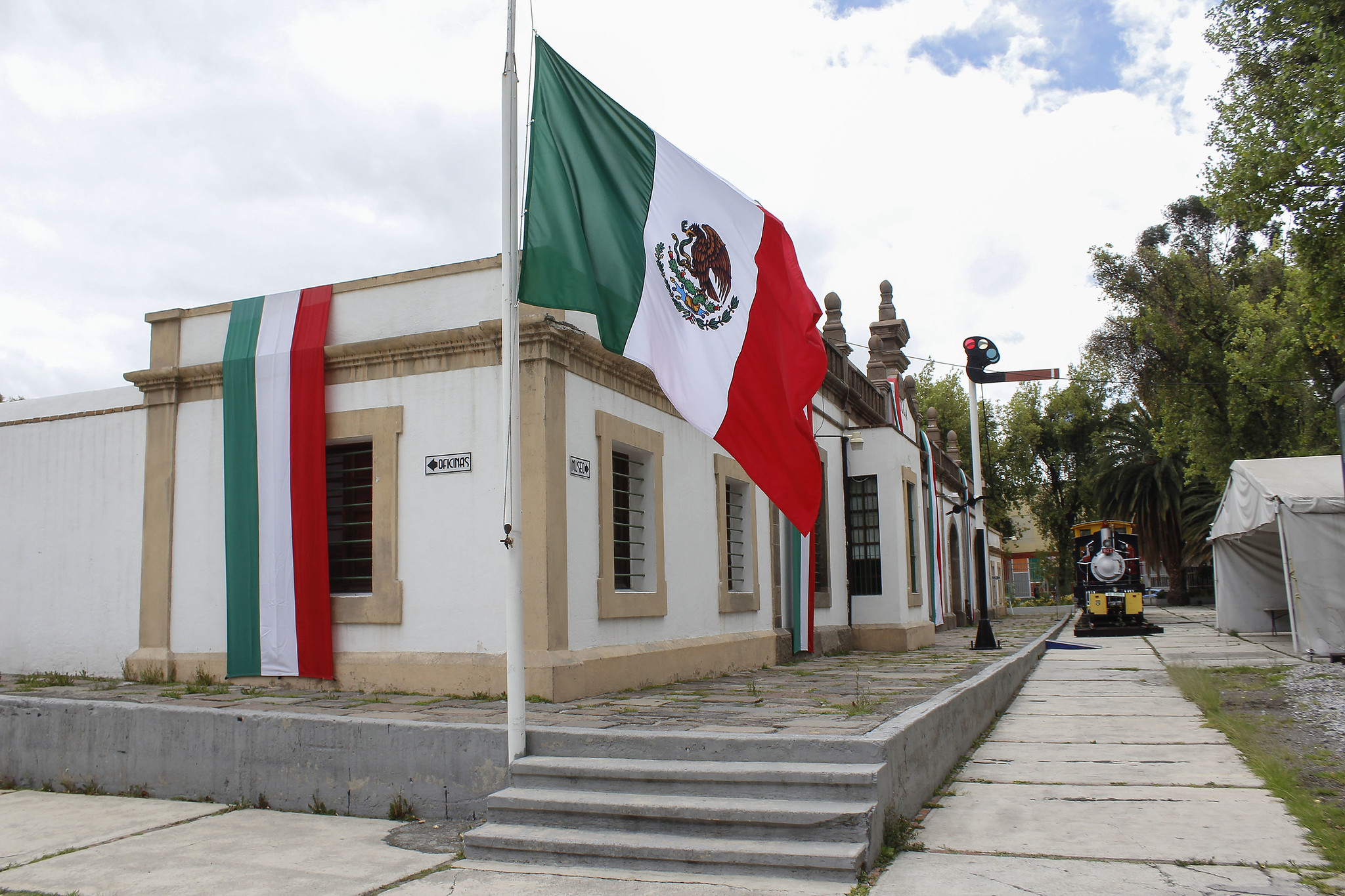 MUSEO DE LOS FERROCARRILEROS.jpg