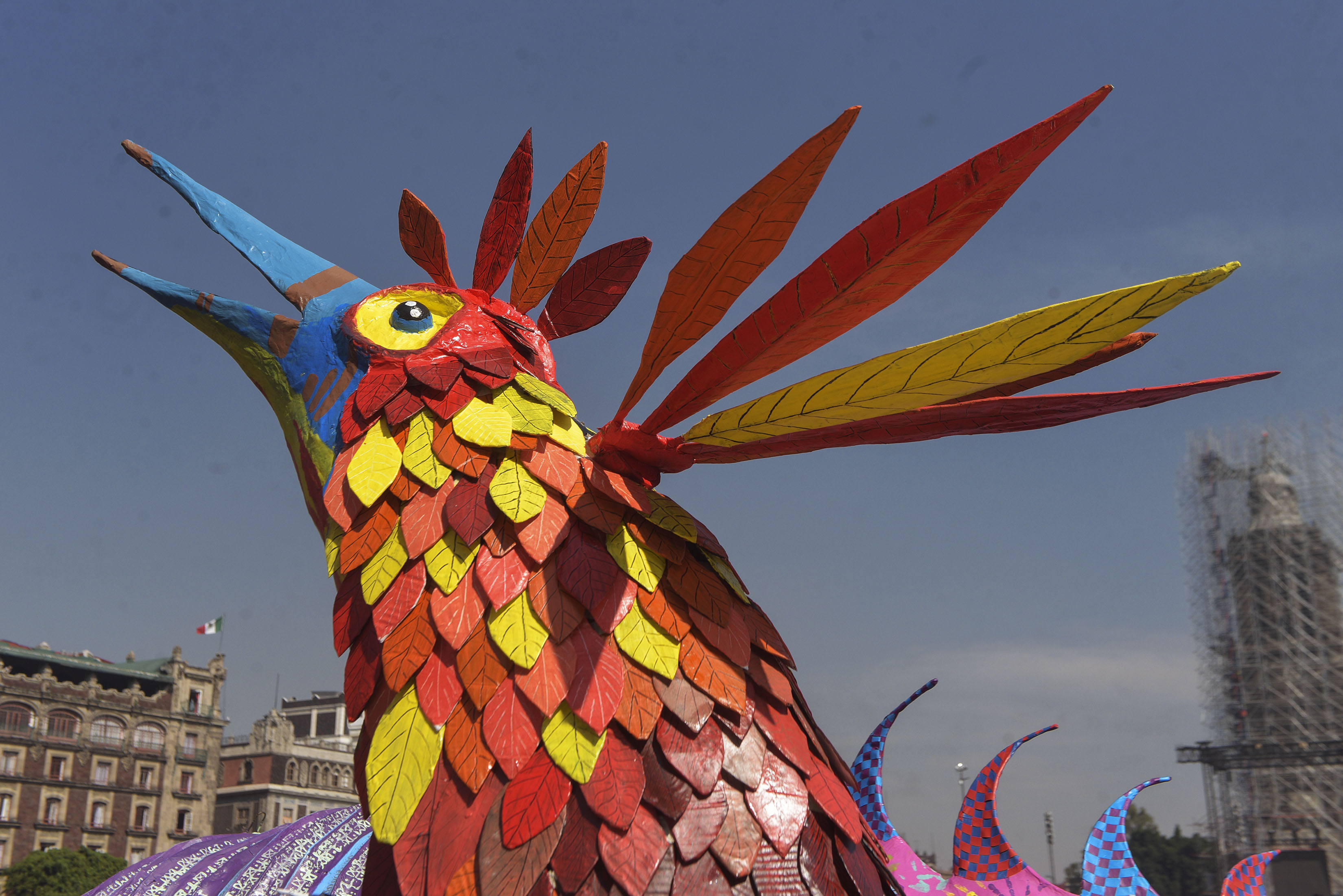 DISFRUTAN 400 MIL PERSONAS DEL DESFILE DE ALEBRIJES MONUMENTALES EN LA ...